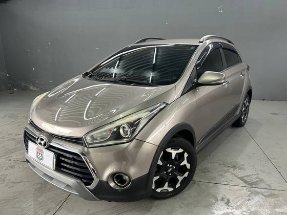 HYUNDAI HB20X 1.6 16V PREMIUM FLEX 4P AUTOMÁTICO